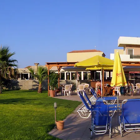 Ilian Beach&apartments
