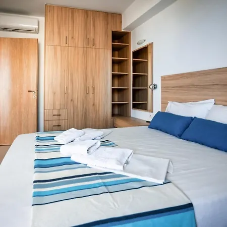 Ilian & Aparthotel