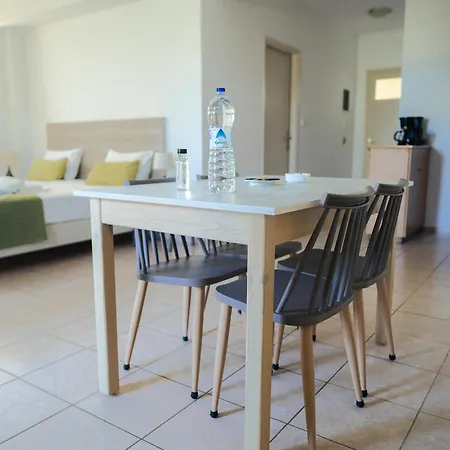 Ilian & Aparthotel 3*