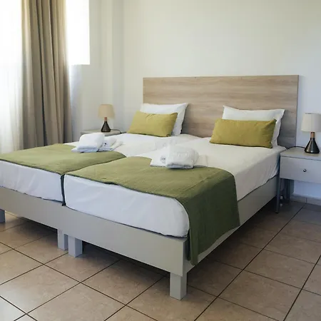 Aparthotel Ilian & 3*